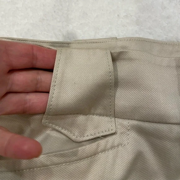 Gucci tan slacks, wardrobe staple - Picture 4 of 16